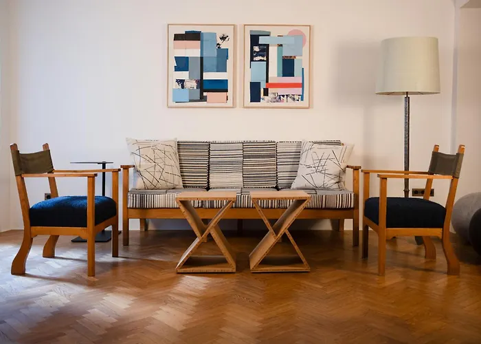 1 Bedroom Apartment In Central Munich